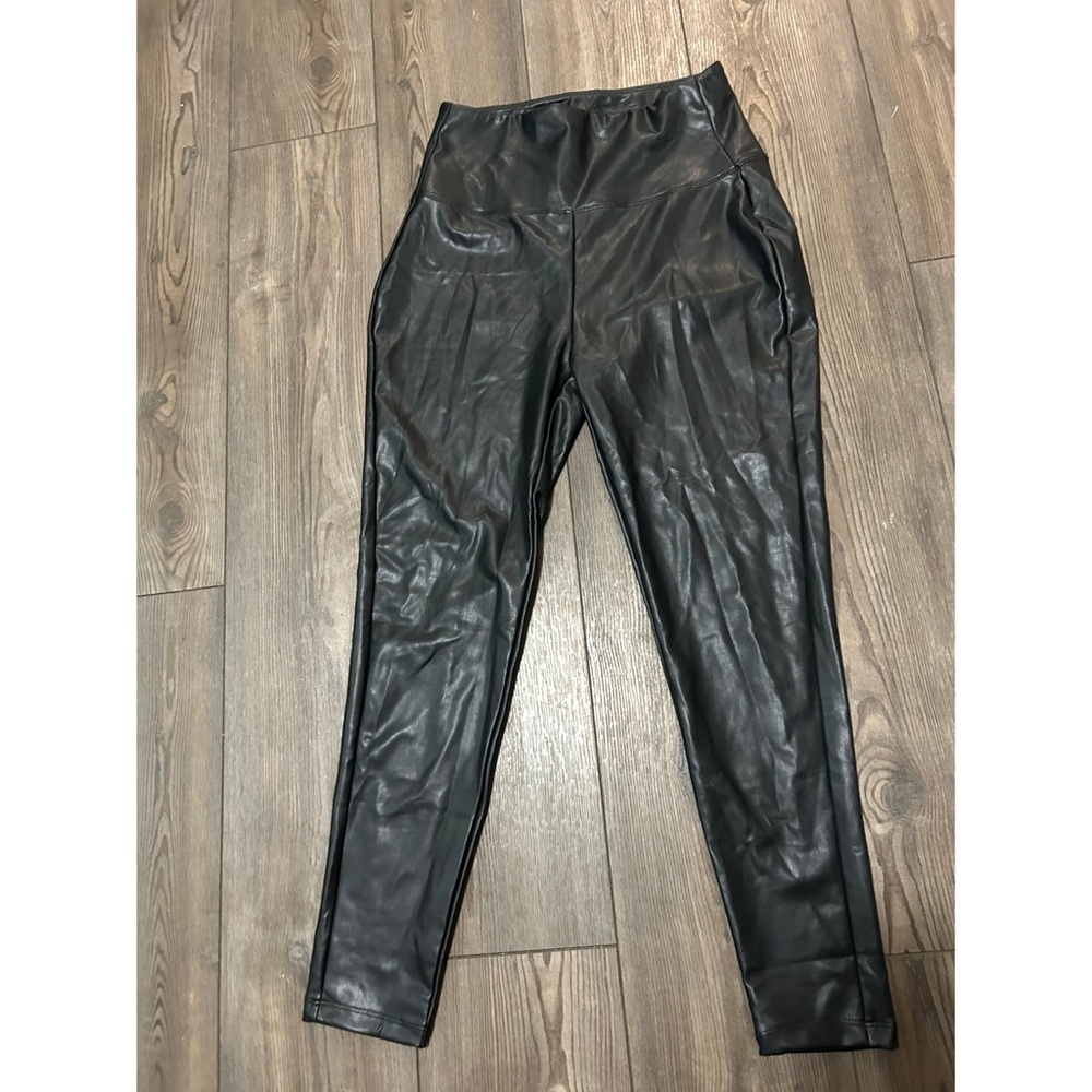 Zenana Outfitters Black Leather Look Pants